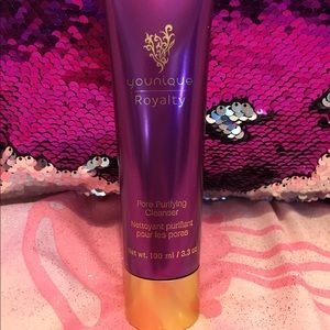 Pore refining cleanser